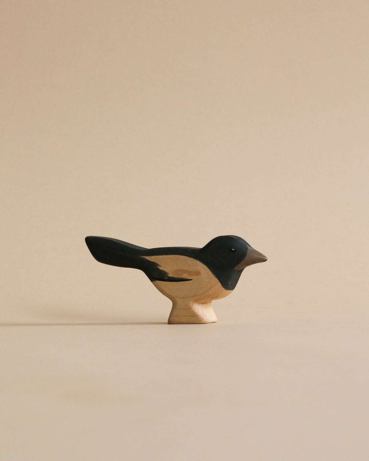 Handmade Holzwald Bird - Magpie