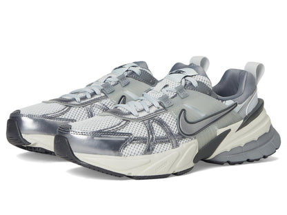 Nike Women's V2K Run Shoes