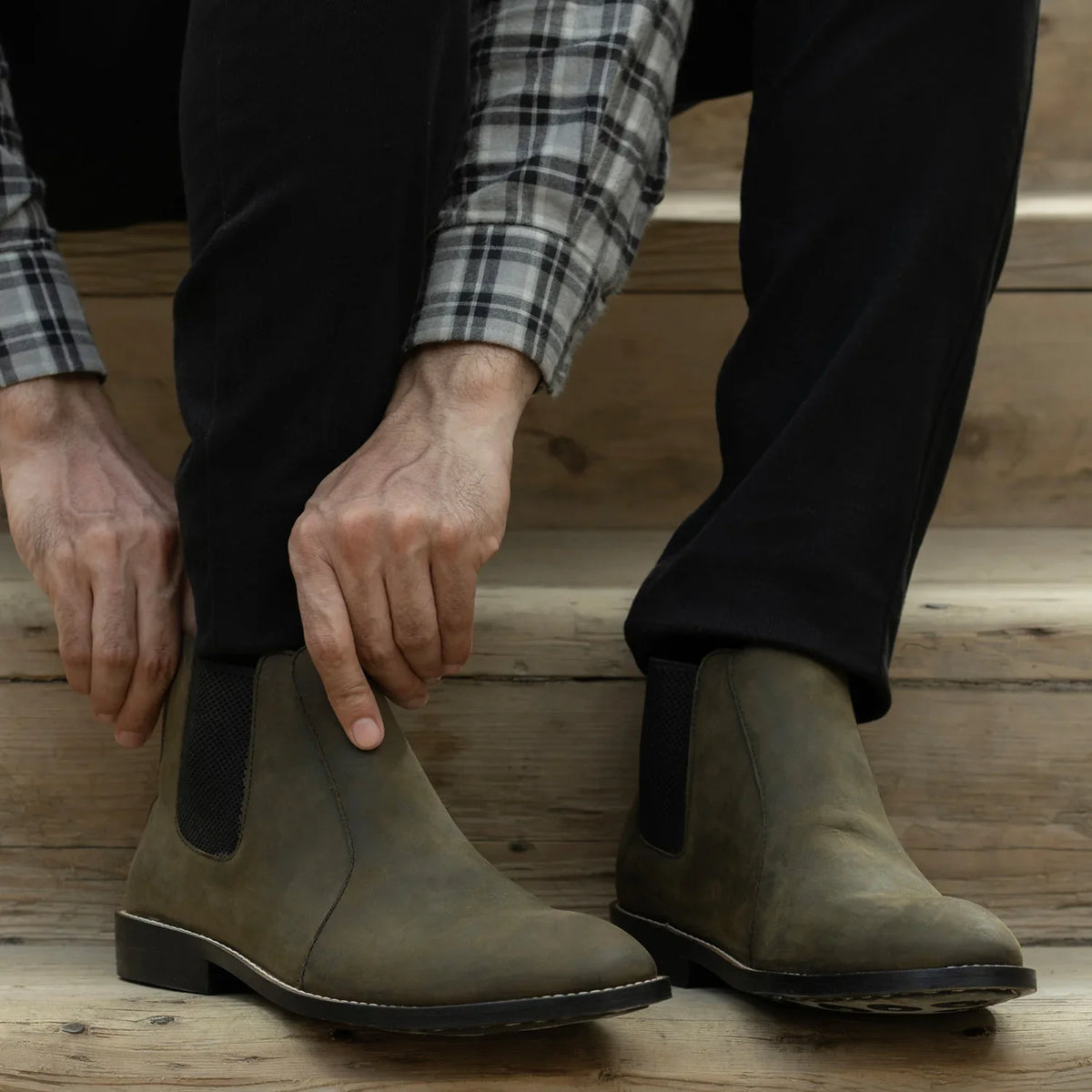 Clarkson Chelsea Olive Pullup Leather Boots - StudGuard