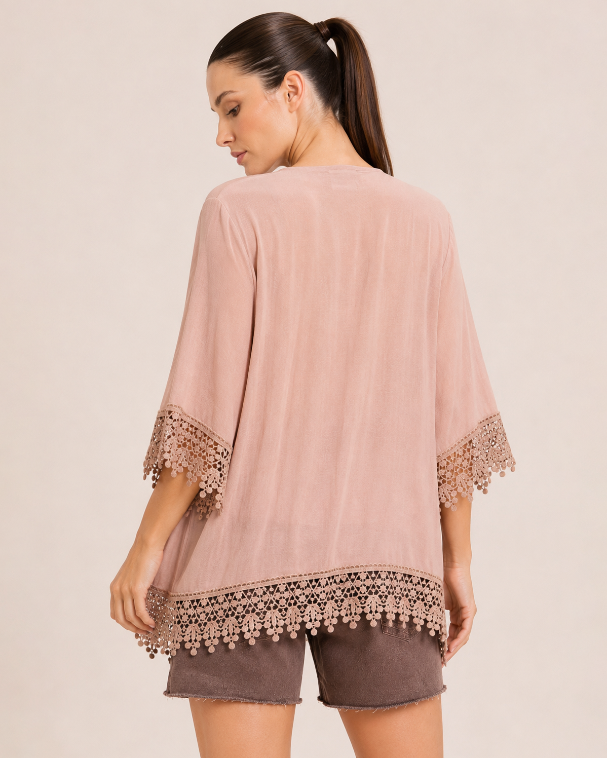 Delicate Detail Lace Trim Kimono