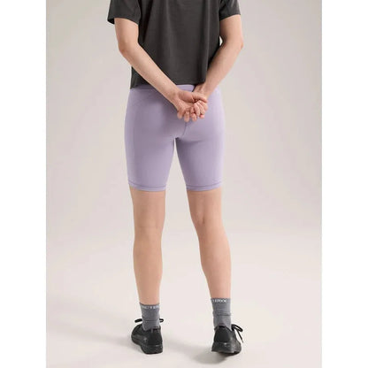 Arc'teryx  Women's Essent High-Rise Short 8"