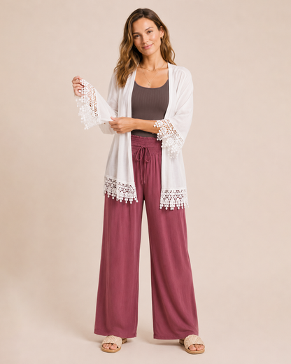 Delicate Detail Lace Trim Kimono in Ivory